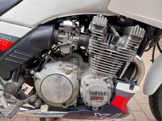 Yamaha Yamaha XJ 900 uit 1985. (Oldtimer 40+ jaar)