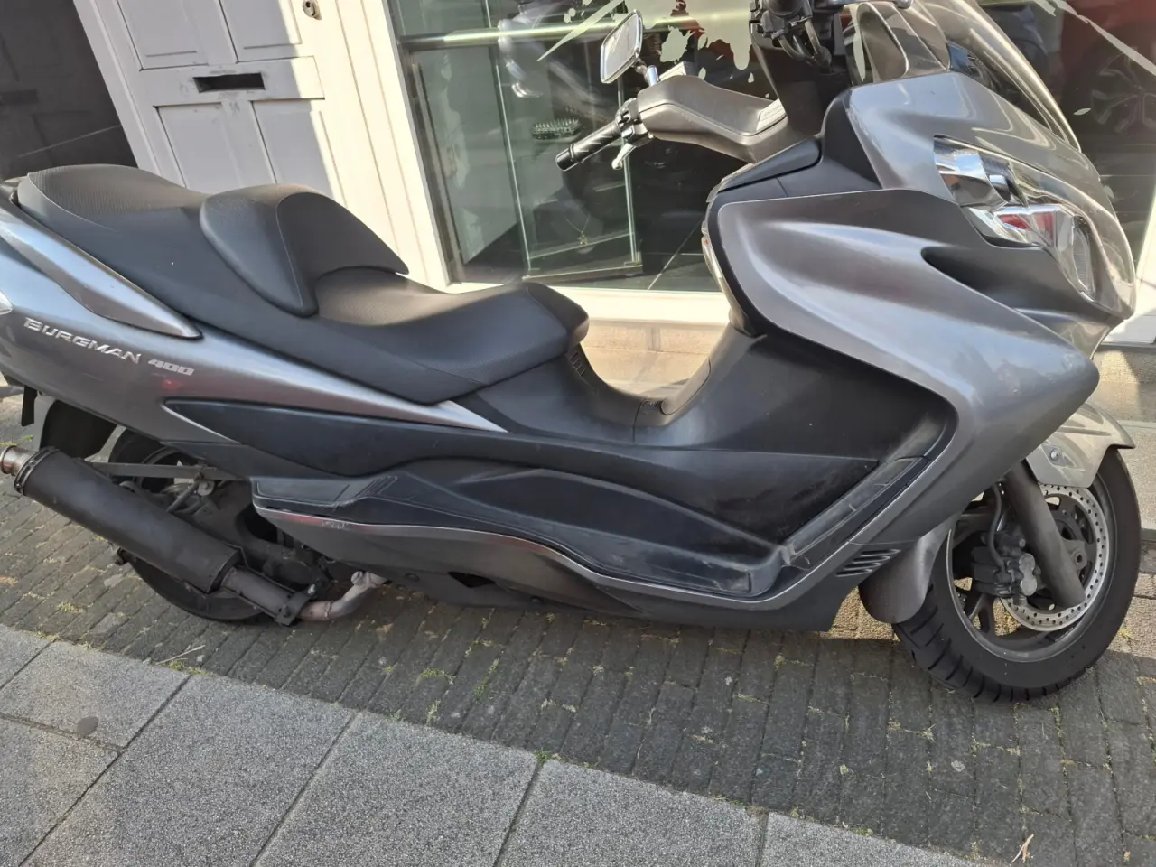 04. Motoren suzuki burgman an 400
