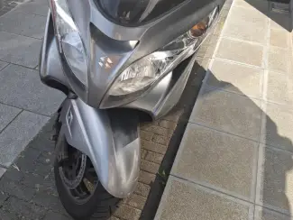 04. Motoren suzuki burgman an 400