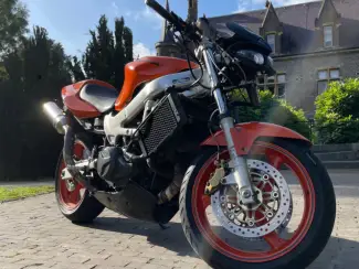 Honda Honda VTR 1000 Firestorm Streetfighter | LeoVince SBK 2X| 1999