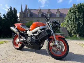 Honda Honda VTR 1000 Firestorm Streetfighter | LeoVince SBK 2X| 1999